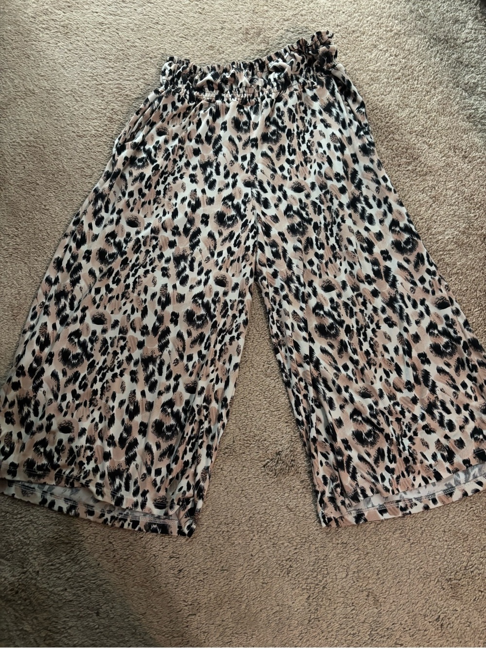 Leopard Print Palazzo Capri Length Beige Black Cream